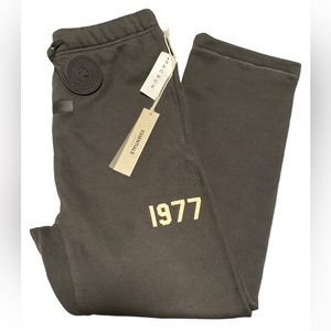 Iron Essentials Fear of God Sweatpants